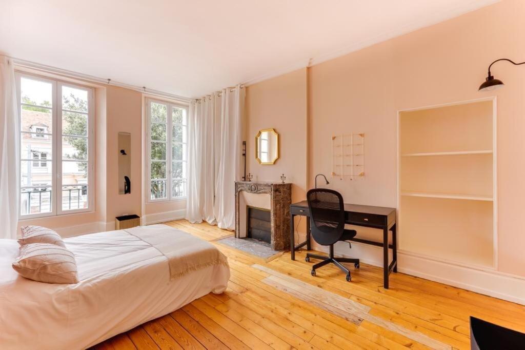 La Ruche - Maison 7 Chambres Et 7 Salles De Bain Фонтенбло Экстерьер фото